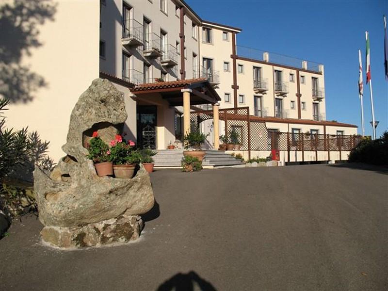 Hotel San Trano Luogosanto Luaran gambar